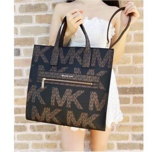 SOLD - Michael Kors Kenly Xl Large Tote - Gently used